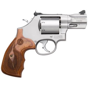 Smith & Wesson Performance Center Model 686 stainless 2.5 in revolver with wood grips